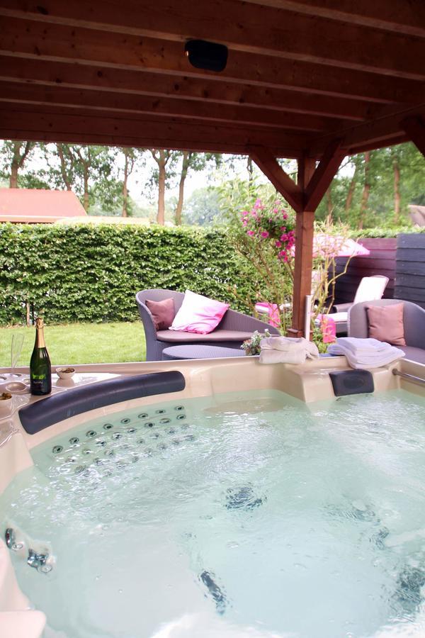 De Eikensingel Hotel Uddel Екстериор снимка